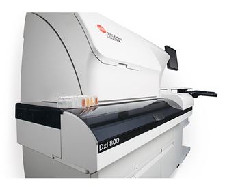 UniCel DxI 800 immunoassay analyzer