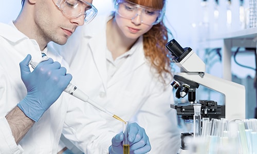 Laboratory man and women