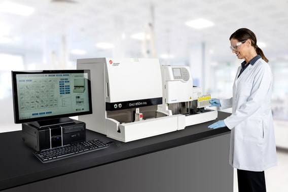 DxU Iris Workcell urinalysis solution loading rack